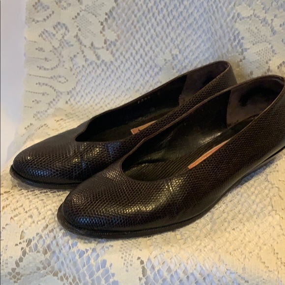 Bennis and Edwards brown leather flats - Picture 2 of 3